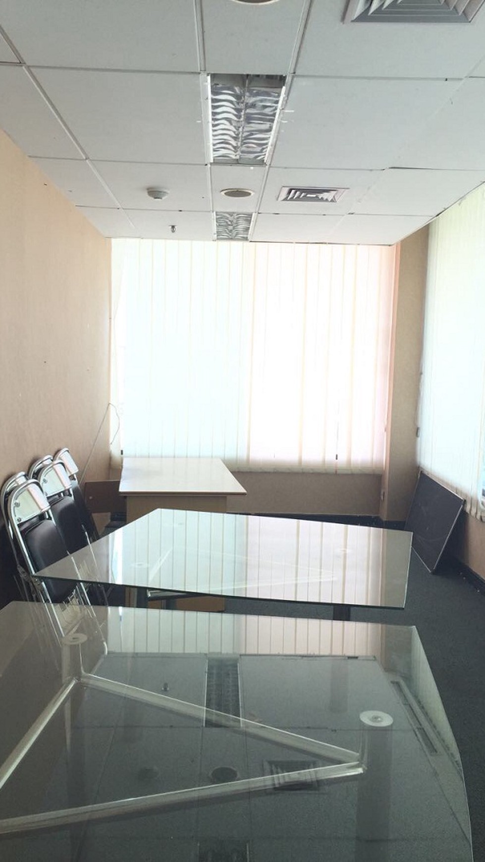 RUANG KANTOR DISEWAKAN DI JL. JEND. SUDIRMAN,  GONDOKUSUMAN