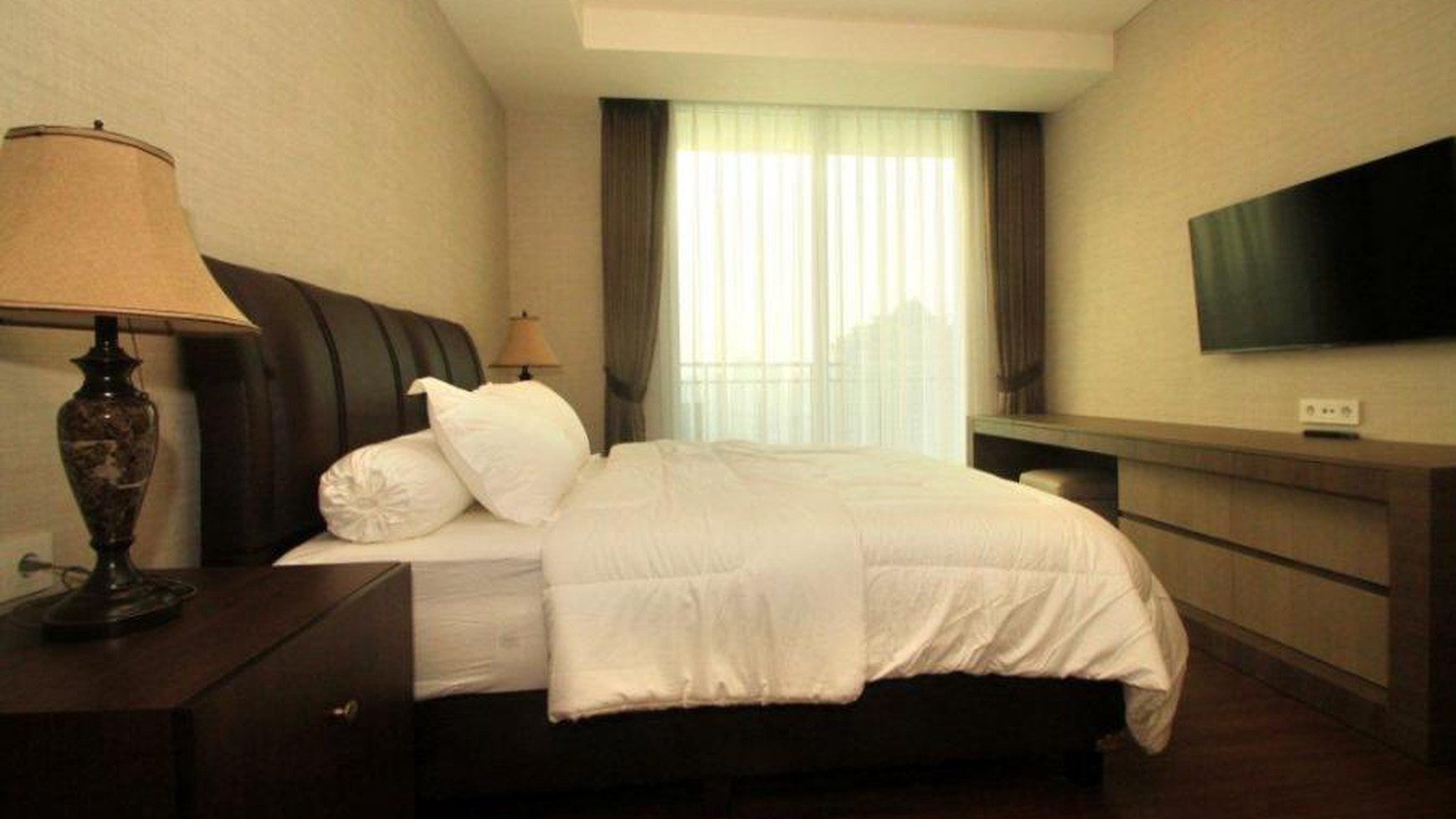 Executive mansion in the prime area of Kebayoran