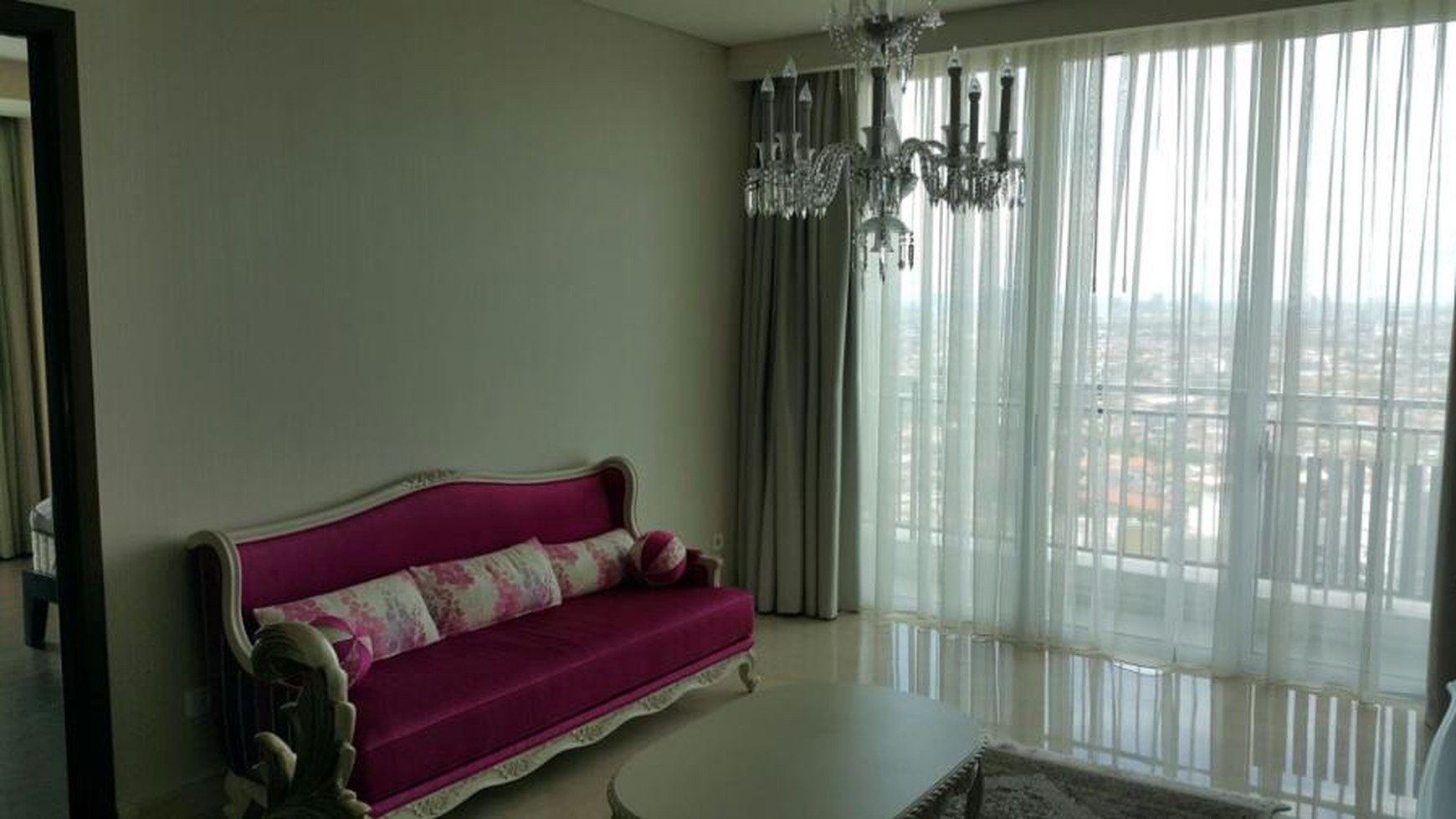 Executive mansion in the prime area of Kebayoran