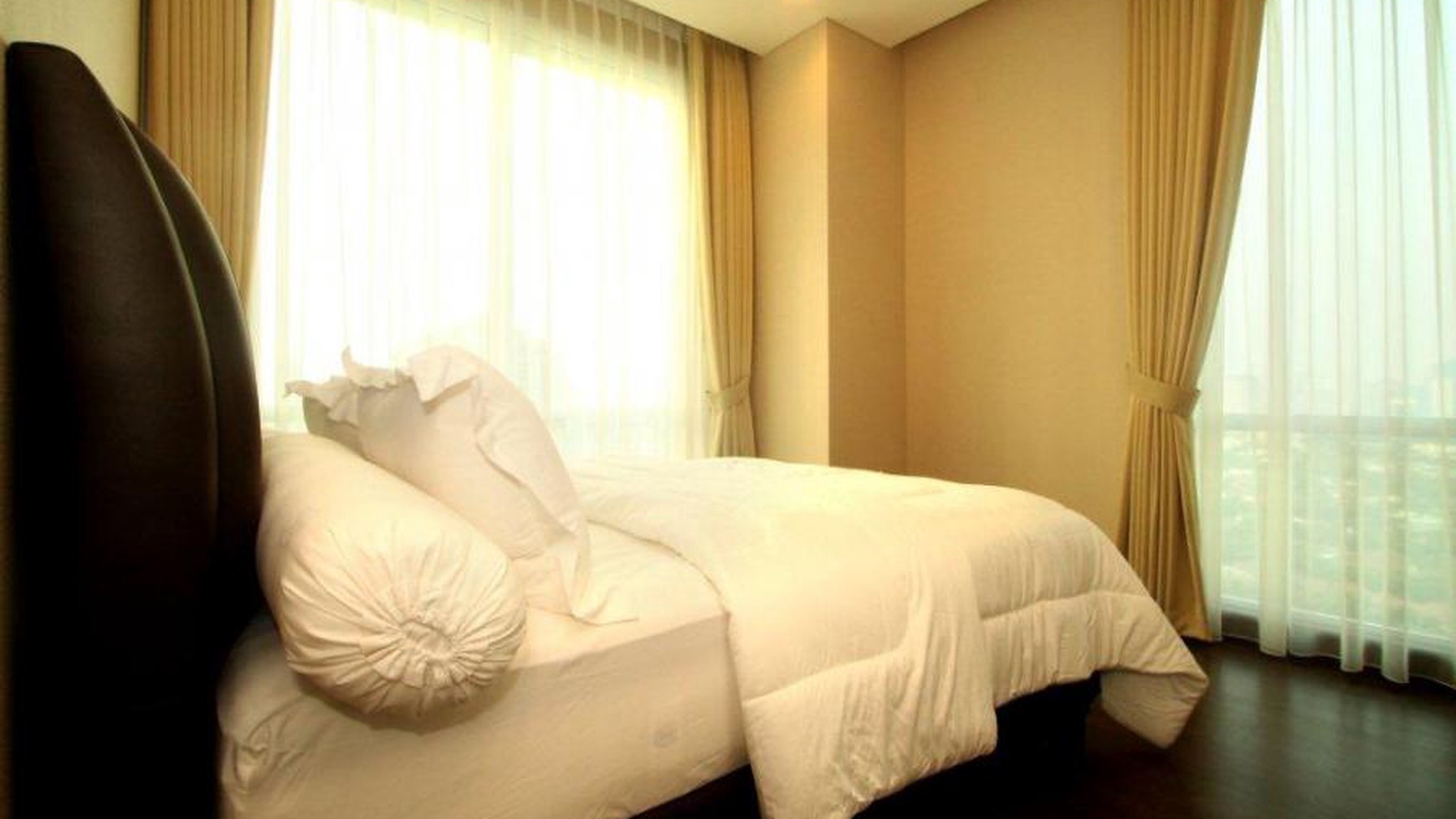 Executive mansion in the prime area of Kebayoran