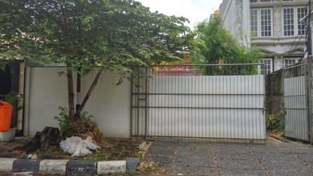 Rumah 1 lantai hitung tanah di Cikini , Jakarta Pusat