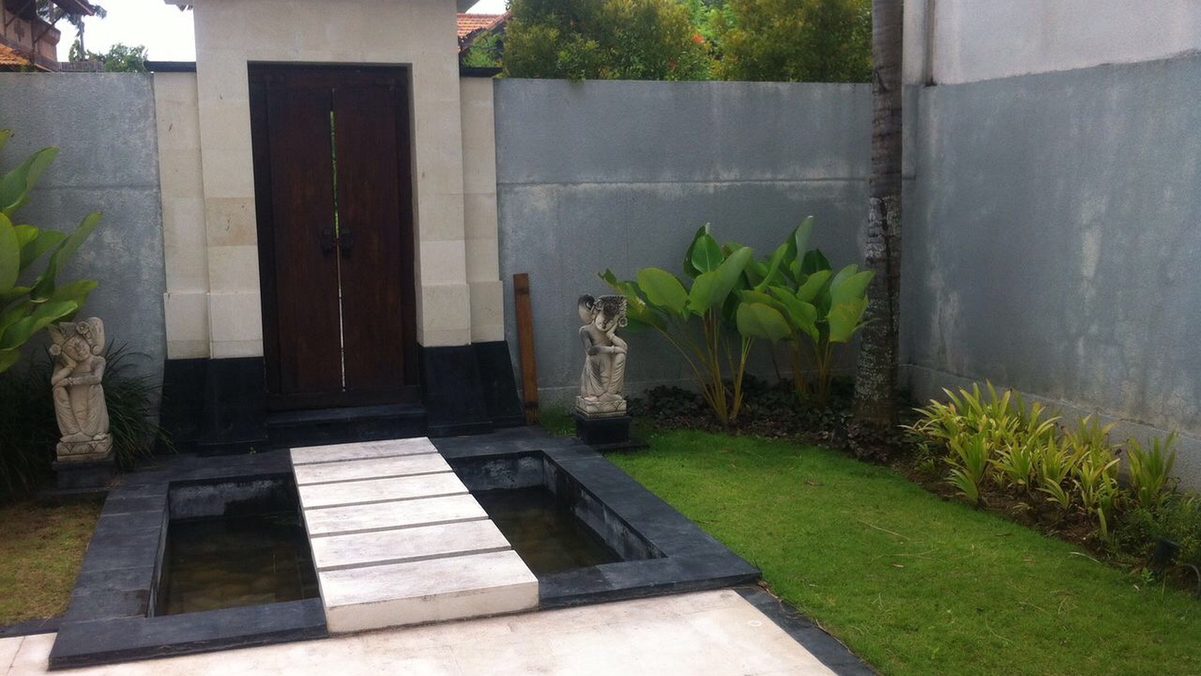 Beautiful villa for sale in Canggu Berawa (SA/187)