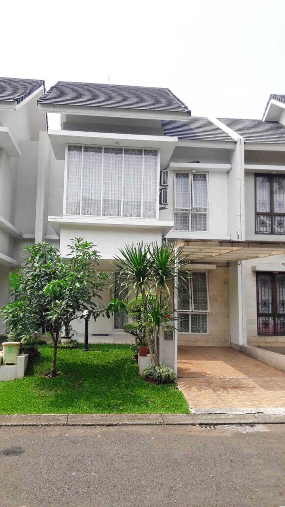 Disewakan Rumah nyaman, aman, lokasi sangat strategis, Discovery Cielo Bintaro-Tangsel