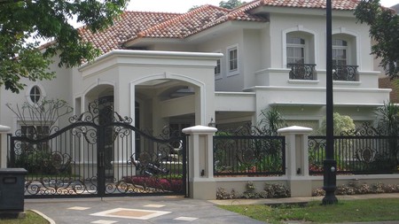 Rumah yang berlokasi di Karawaci