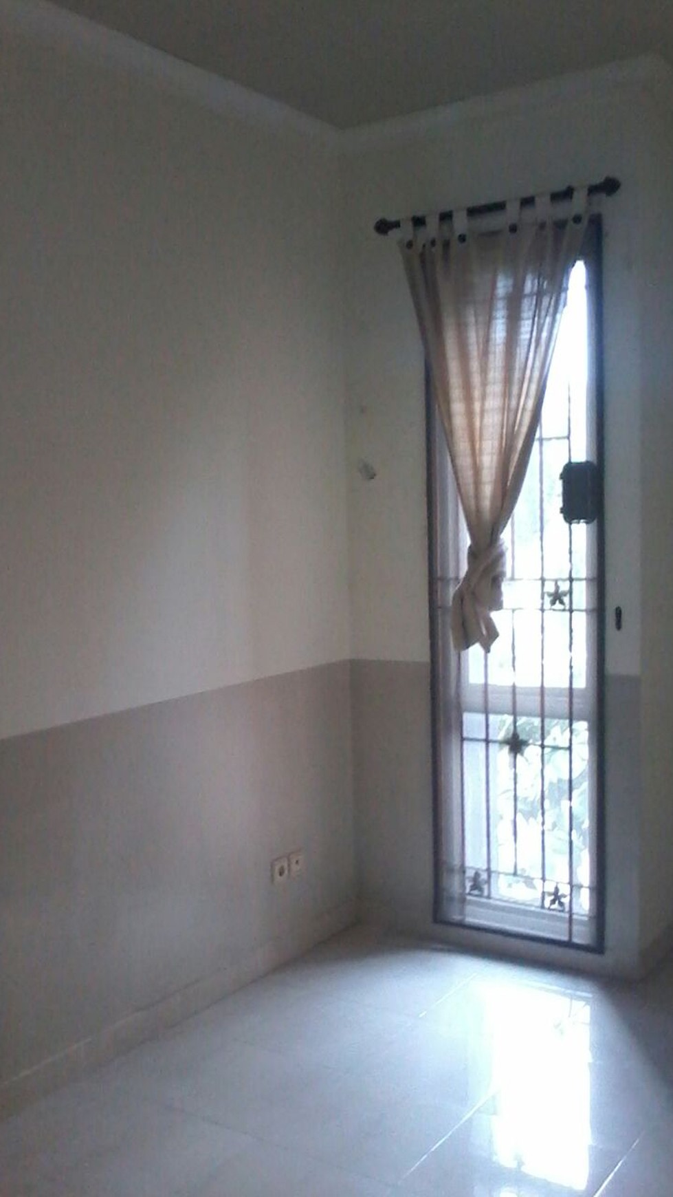 Jual Cepat Murah Banget di Latinos Bsd, 5mnt ke stasiun kereta rawabuntu