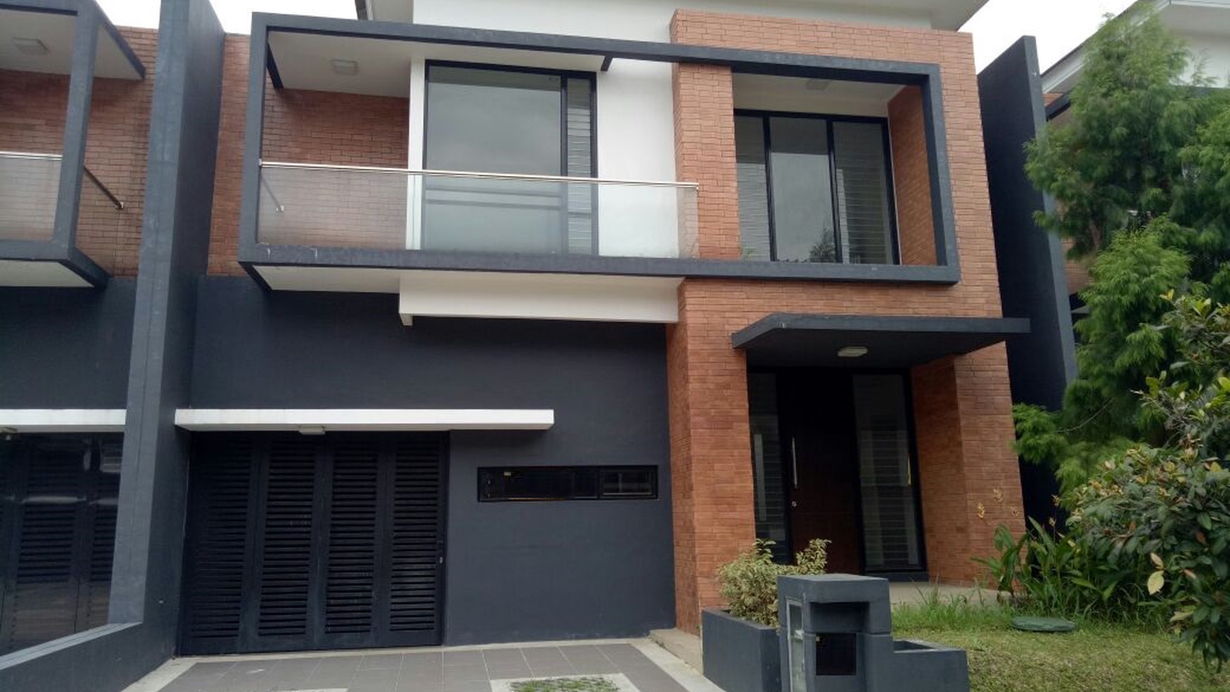 Rumah dalam cluster,securty 24 jam di Bintaro Jaya sektor 9