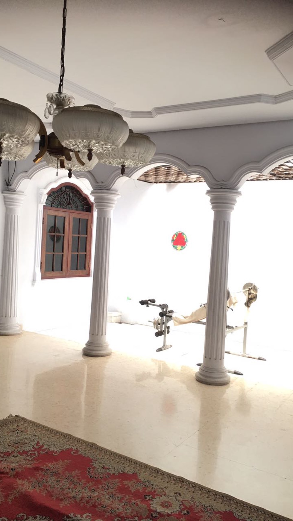 Dijual Rumah Kokoh di Lokasi Nyaman Cinere