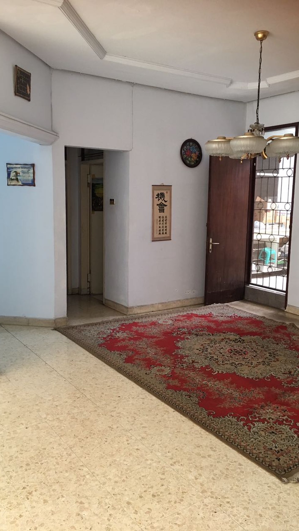 Dijual Rumah Kokoh di Lokasi Nyaman Cinere