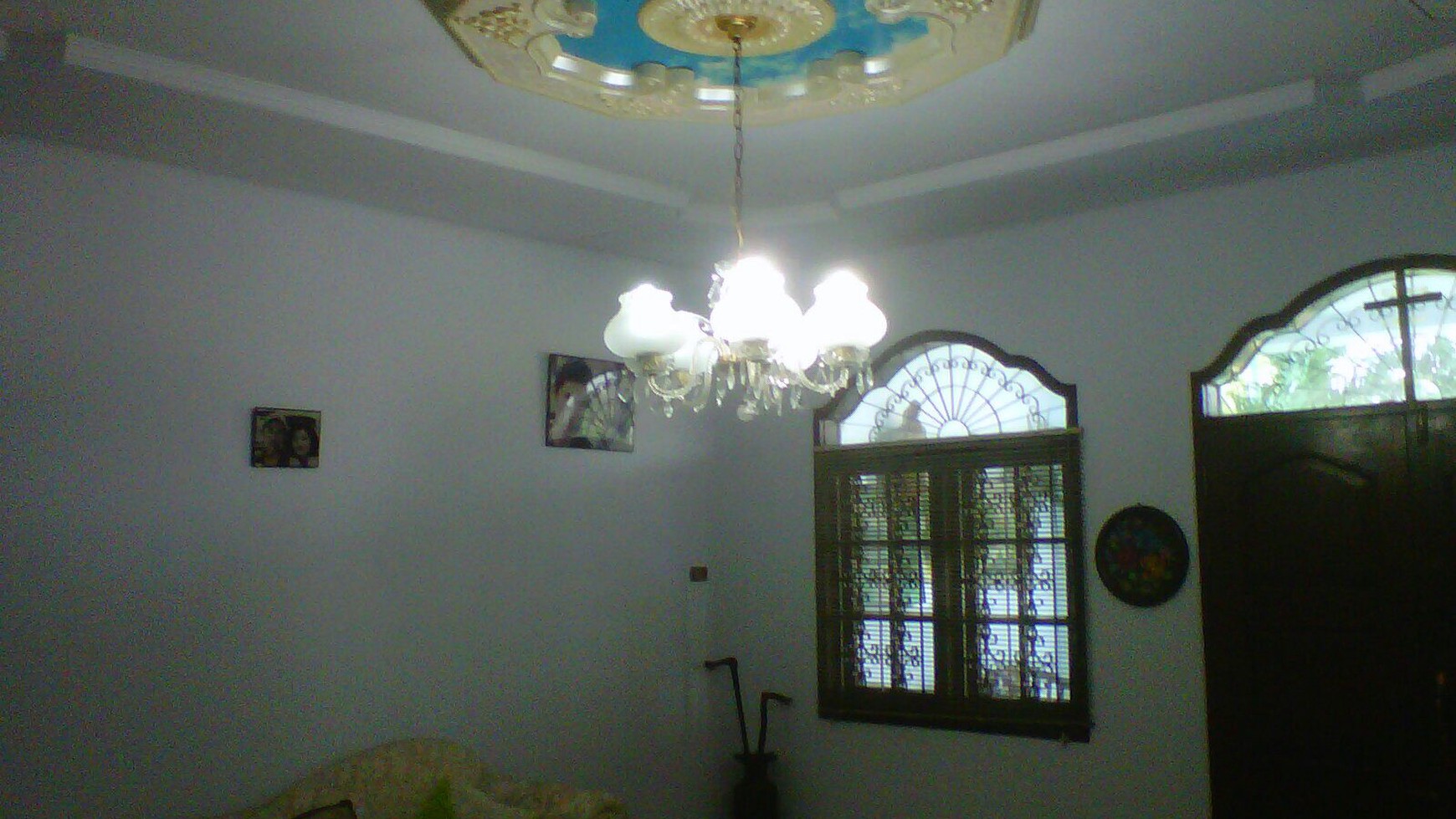 Dijual Rumah Kokoh di Lokasi Nyaman Cinere