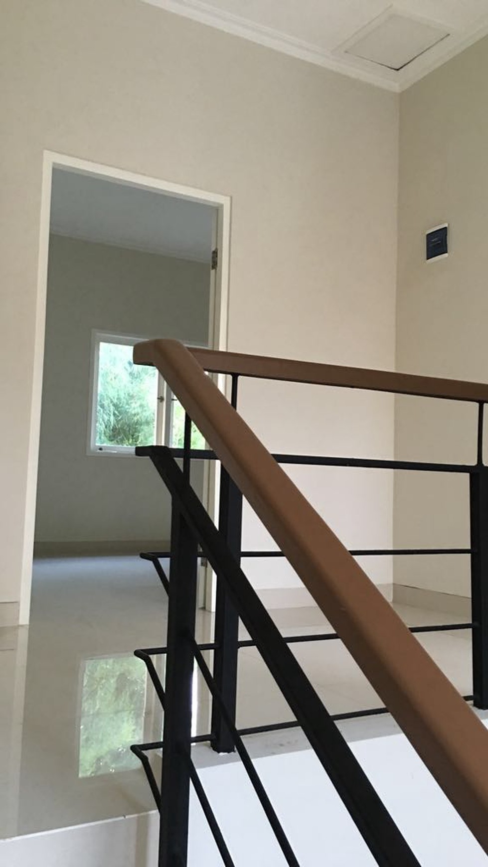 Dijual Rumah Cantik di Cinere