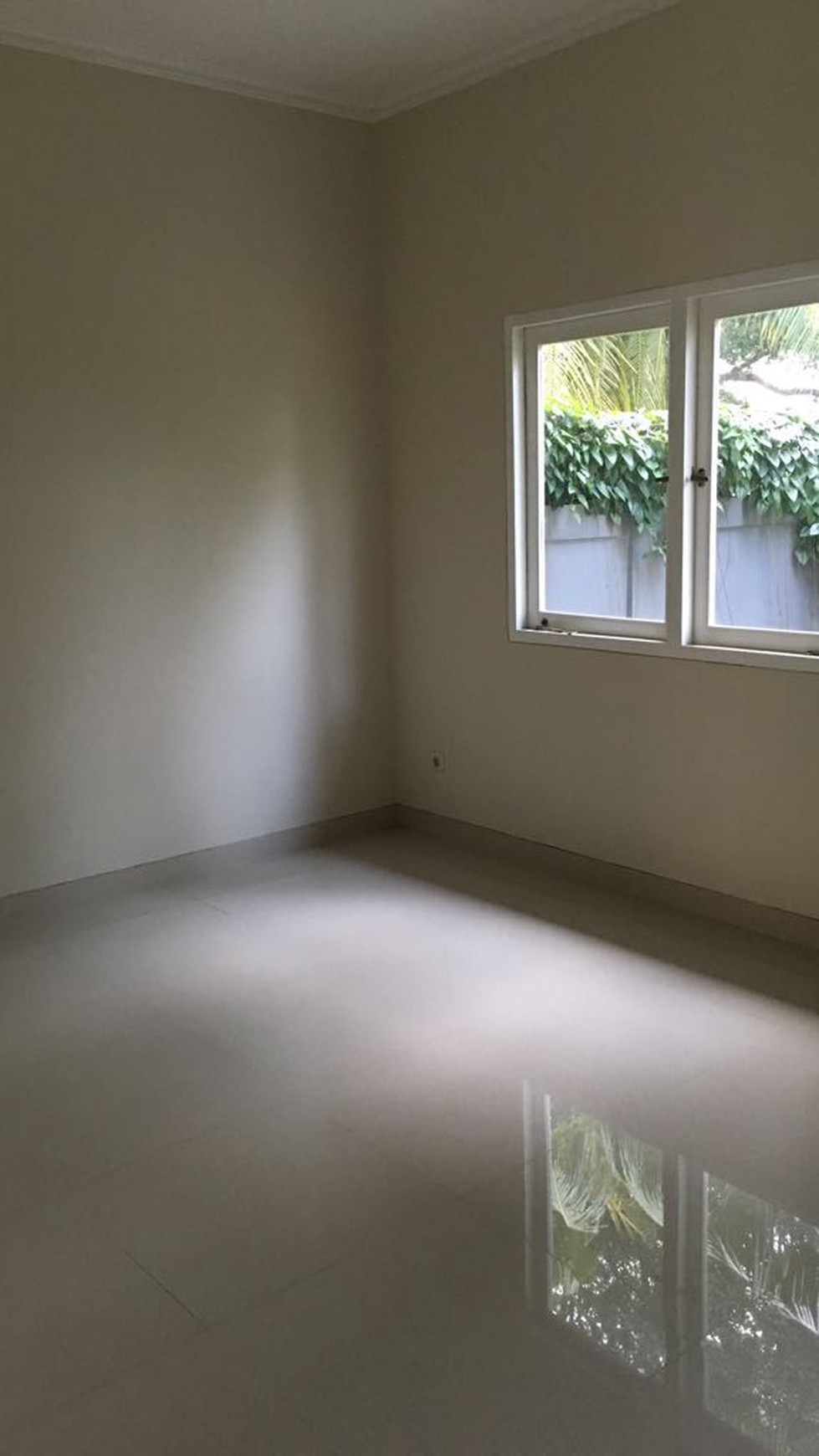 Dijual Rumah Cantik di Cinere