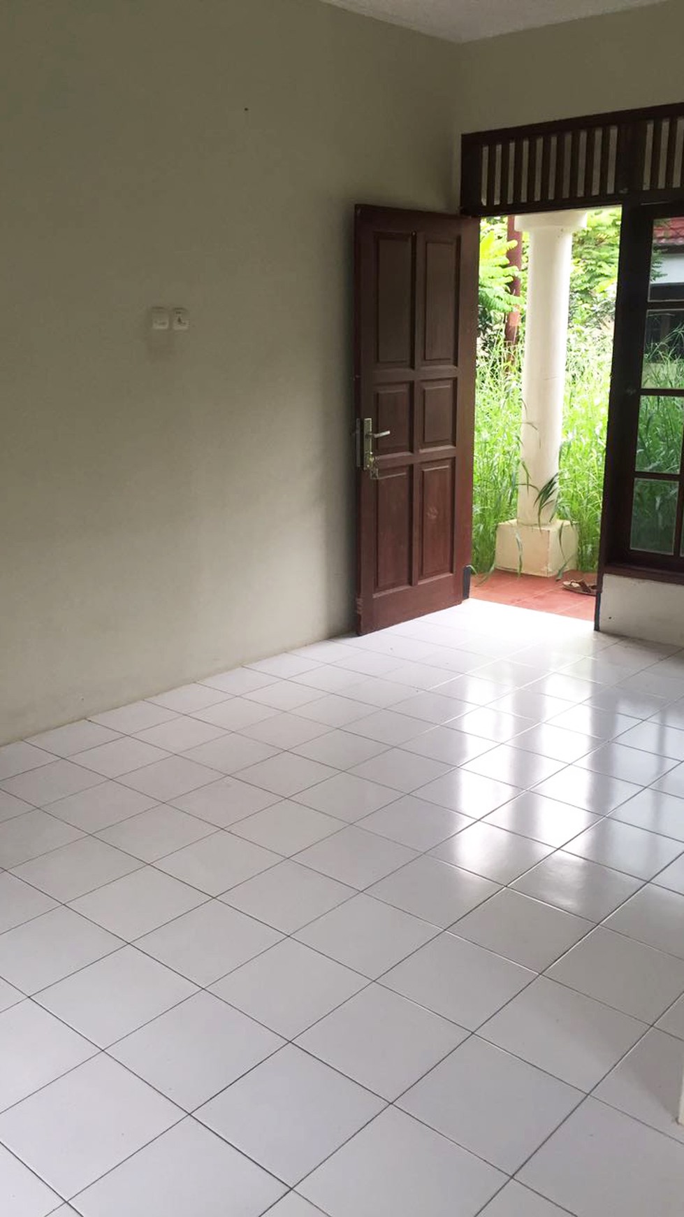 Rumah dijual di Wisma Cakra Cinere