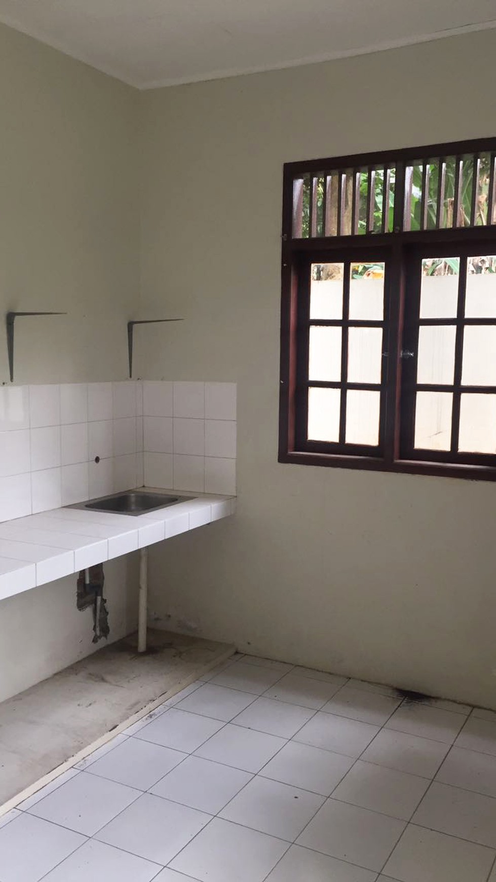 Rumah dijual di Wisma Cakra Cinere