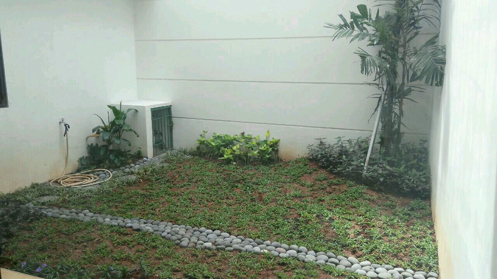 BRAND NEW HOUSE @Jl. Loka Indah - Mampang Prapatan - Buncit - Jakarta Selatan