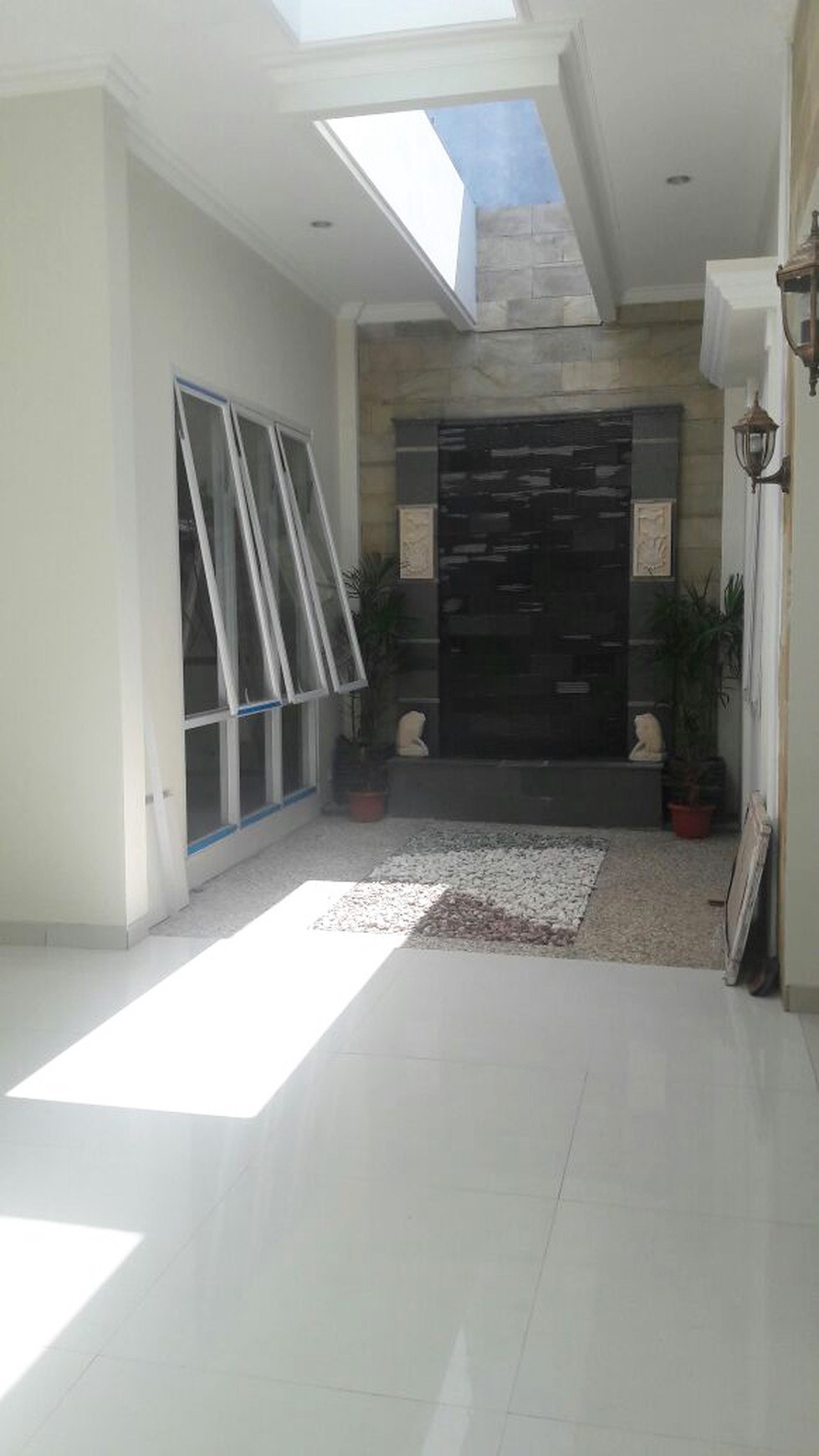 Rumah Baru 4 Kamar dijual Murah