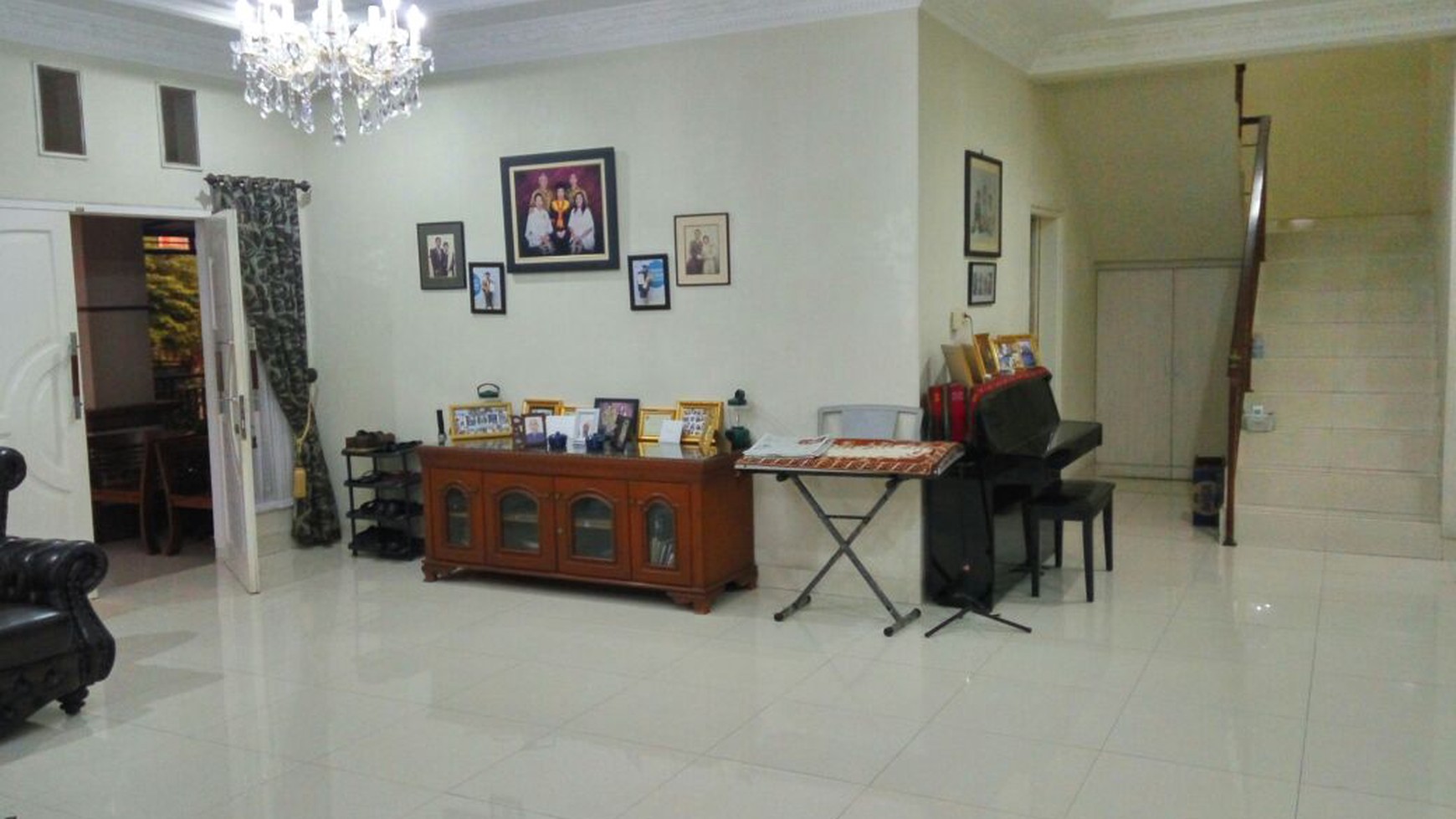 Rumah Hook Hadap Timur, Siap Huni di City Center BSD.