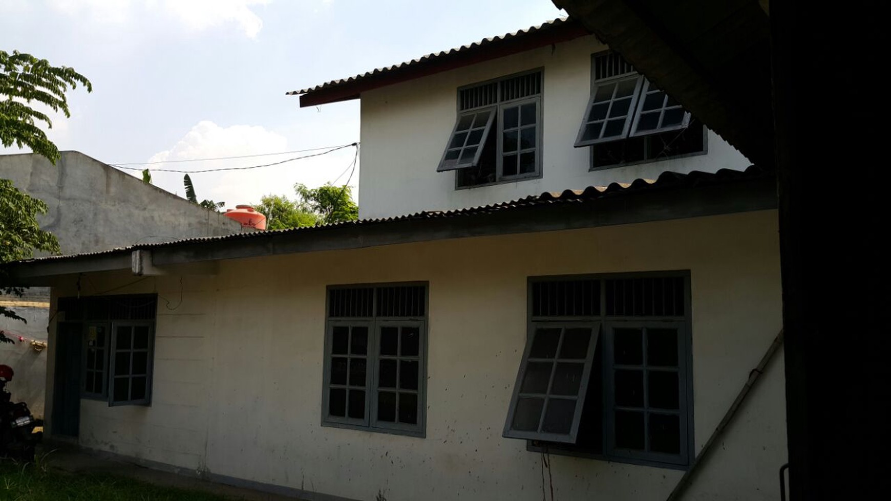 Bekas Gudang cocok pabrik atau usaha besar di Tangerang