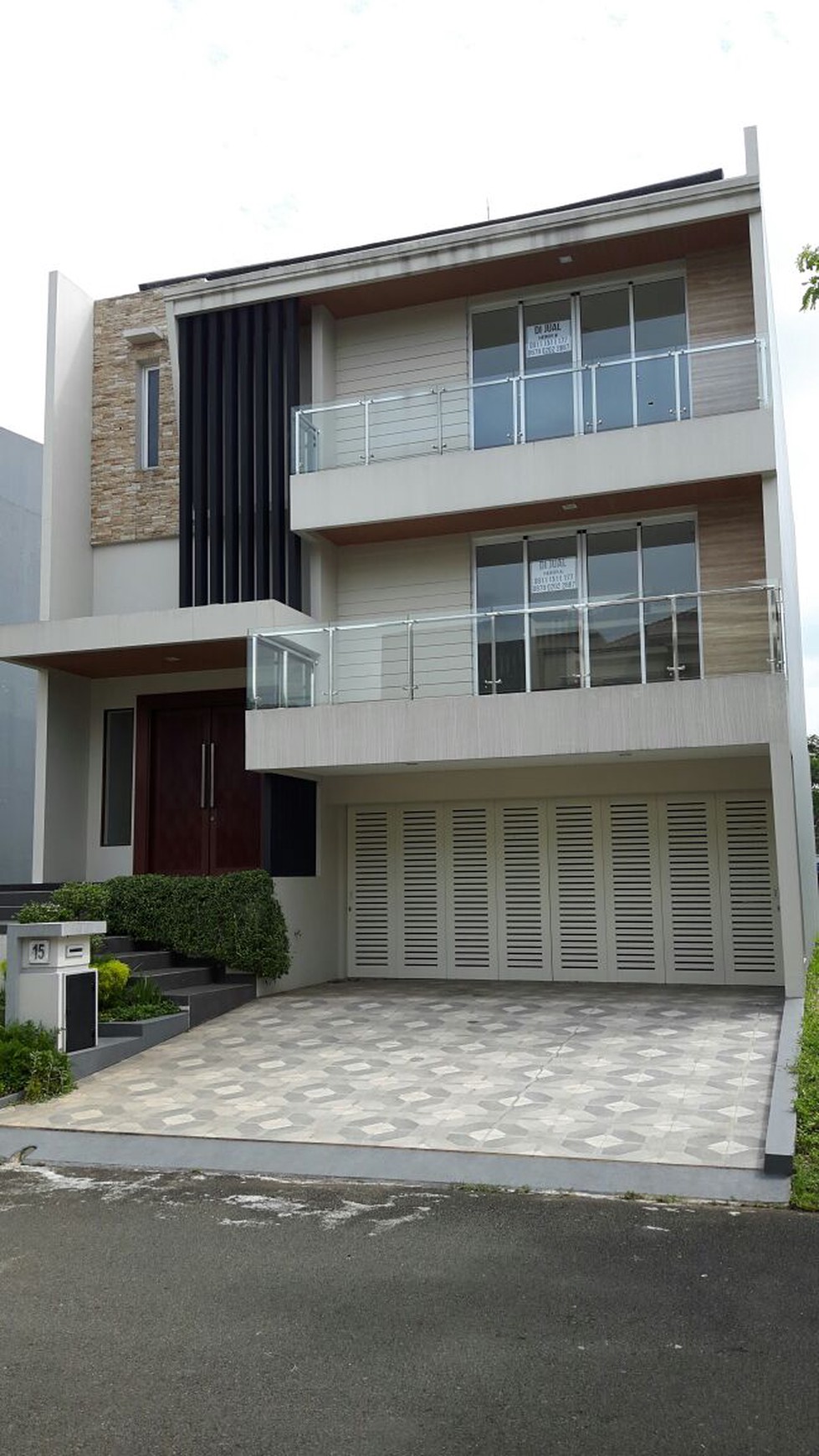 Dijual Rumah Scarlet di Cluster The Springs- Gading Serpong