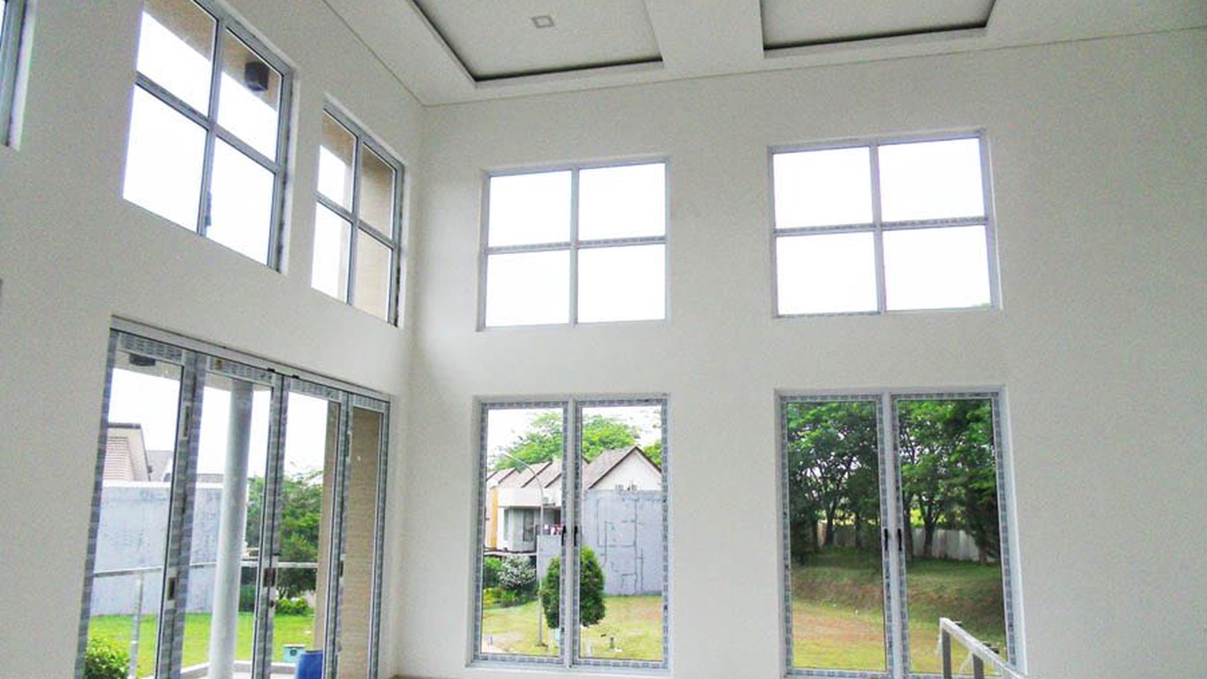 Dijual Rumah di Trimezia Cluster The Springs - Gading Serpong