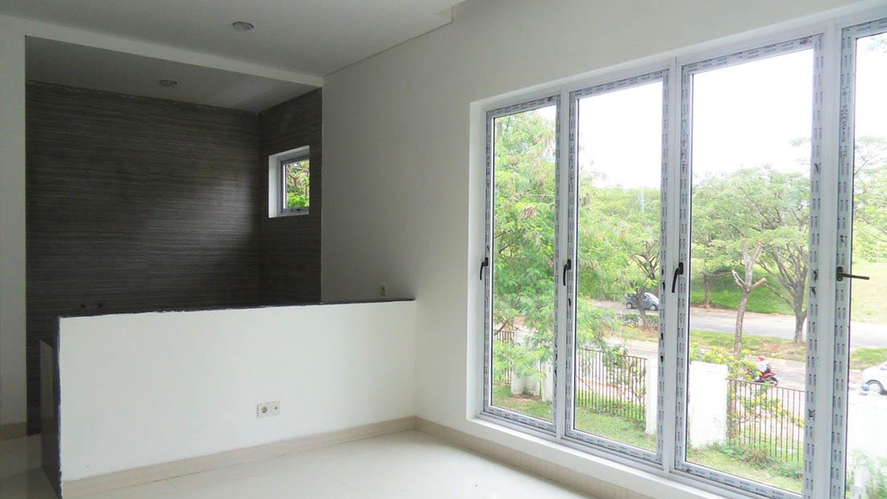 Dijual Rumah di Trimezia Cluster The Springs - Gading Serpong