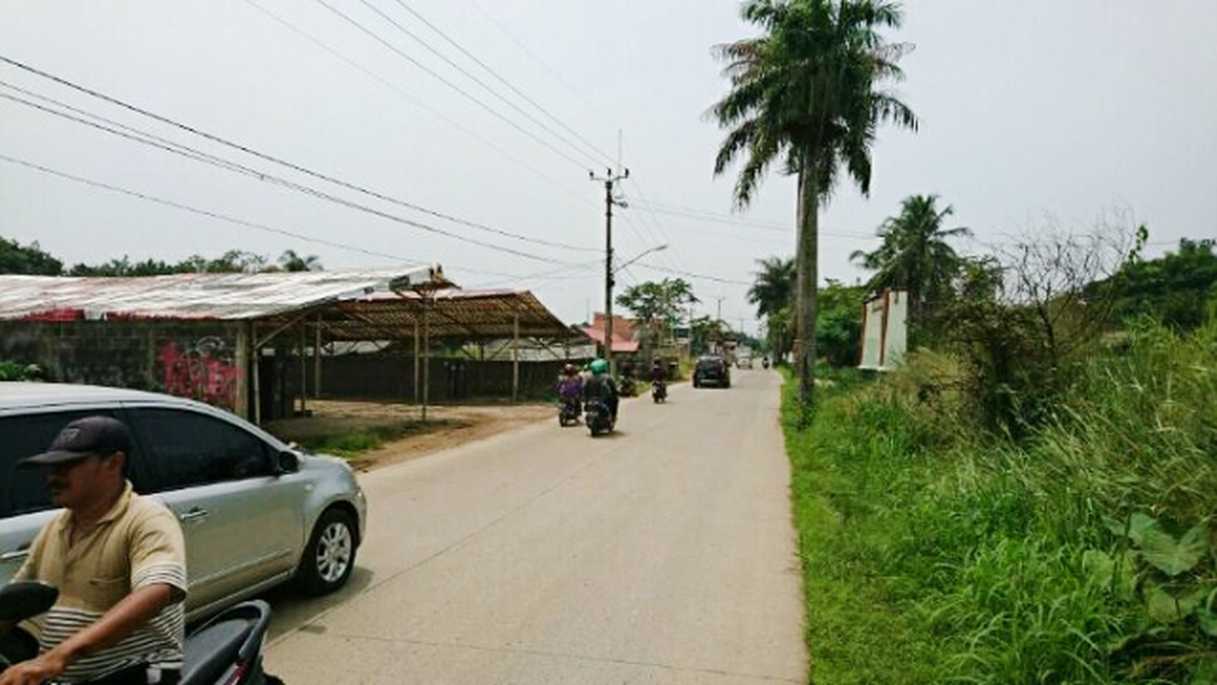 Dijual Kavling, Tanah Luas, lokasi sangat strategis.