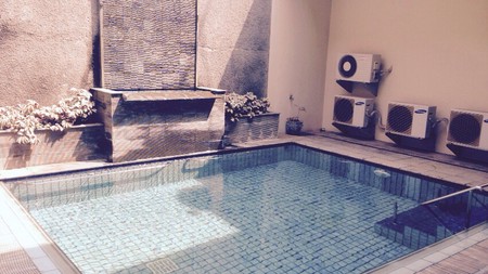 Rumah Sewa cukup Aman dan Nyaman Area Blok M Kebayoran Baru