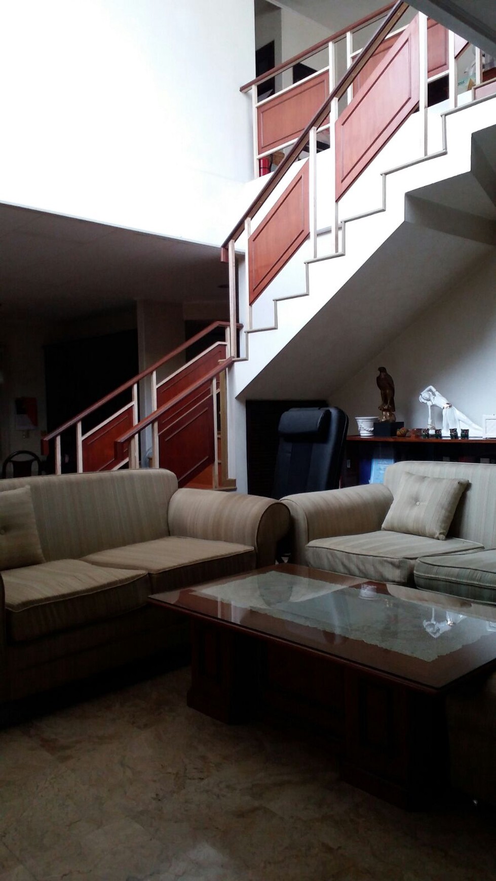 Dijual Rumah di Kawasan Asri Villa Cinere Mas