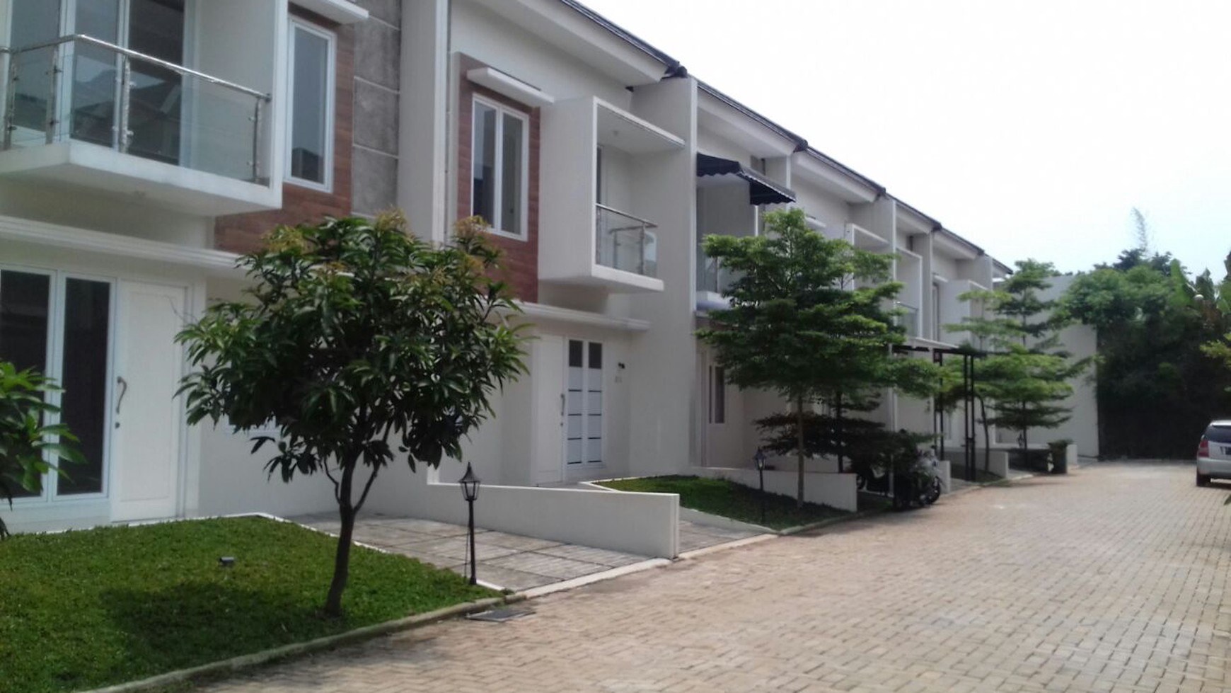 Rumah  Full Furnish,Band New  di Bintaro Jaya Sektor 9