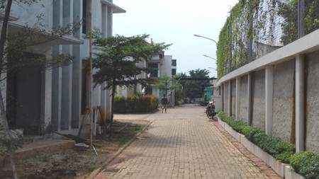 Rumah Bagus,dalam cluster di Pondok Aren