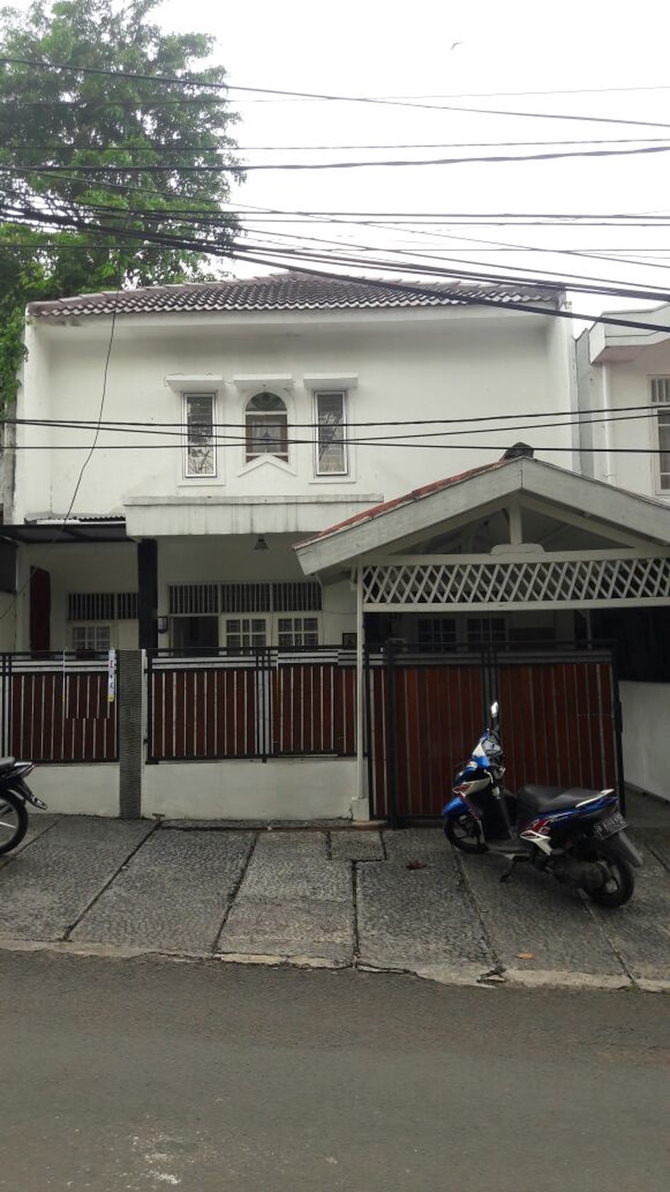 Rumah Bagus,siap huni di Bintaro Jaya Sektor 4