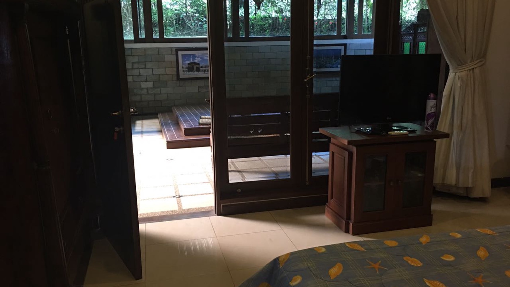 Villa Dengan Halaman Yang Luas @VILLA PURI CINTA Cipayung, Gadog