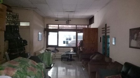 RUMAH STANDAR NAN ASRI DI AREA TEBET