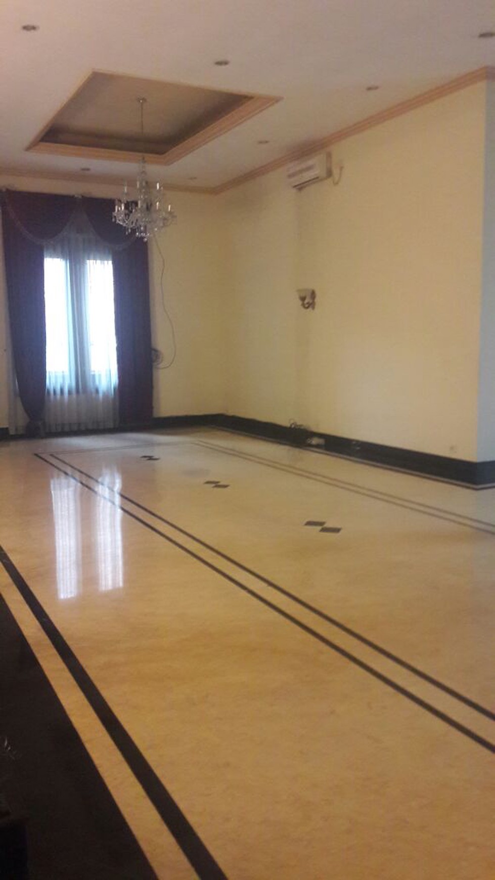 Rumah Model Klasik di Cipete