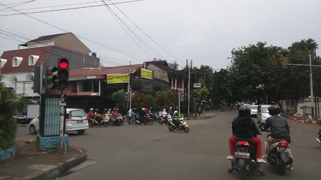 Ruang Usaha Di Sewa & Commersial Area