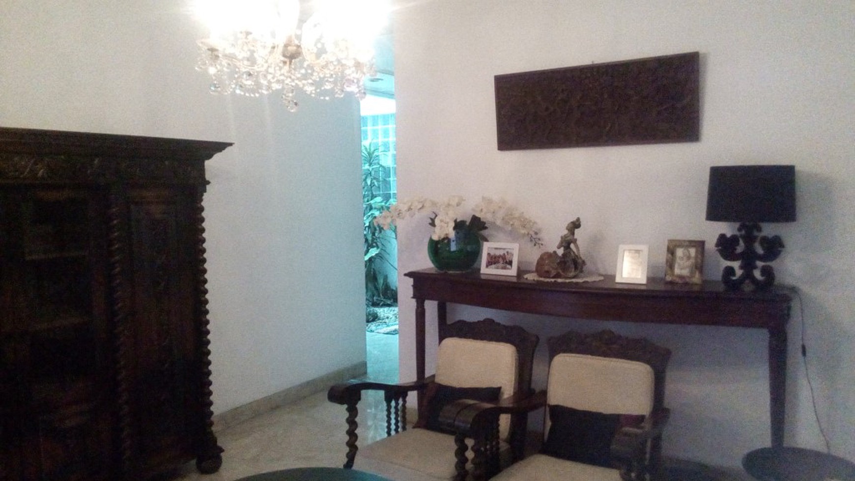 beautiful house in the prime area of Permata Hijau