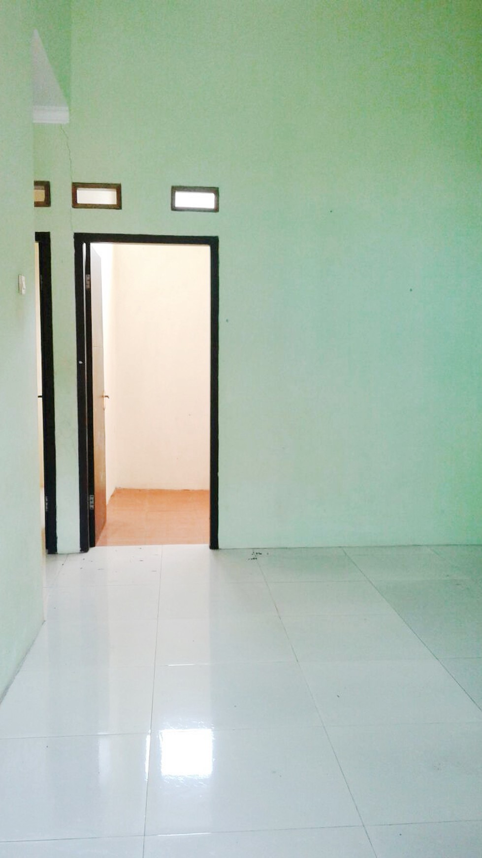 Rumah Dijual  lokasi strategis, bagus, nyaman dan aman daerah Ciputat-Tangsel