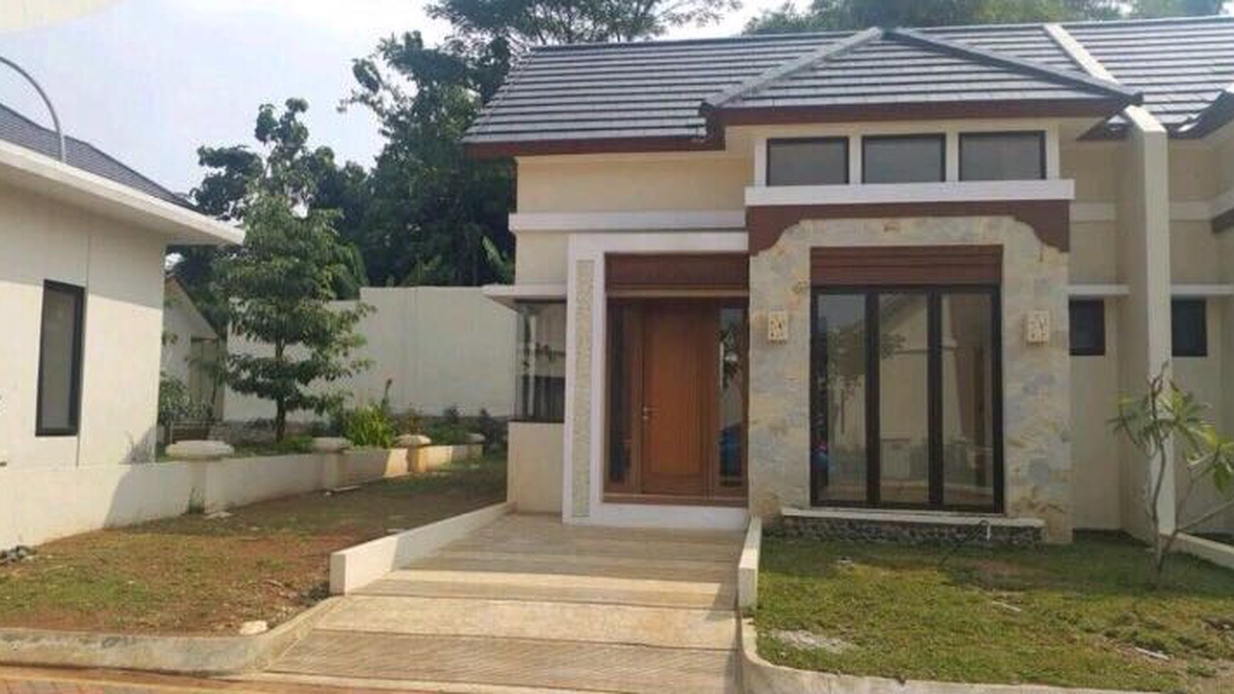 RUMAH BARU NUANSA BALI DI SERPONG TANGERANG