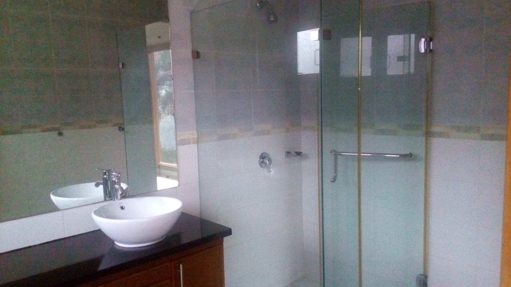 beautiful house in the prime area of Kemang