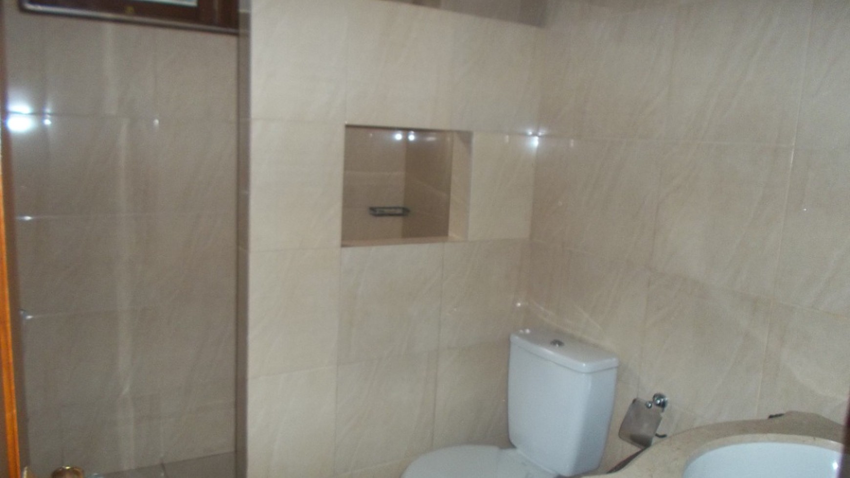 beautiful house in the prime area of Kemang