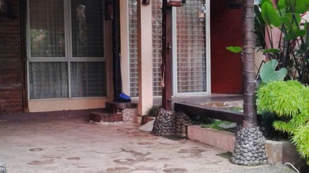 Rumah Dijual  lokasi strategis, bagus, nyaman dan aman daerah Ciputat-Tangsel
