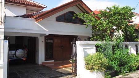Dijual Rumah di Cempaka Putih jalan lebar 2 mobil