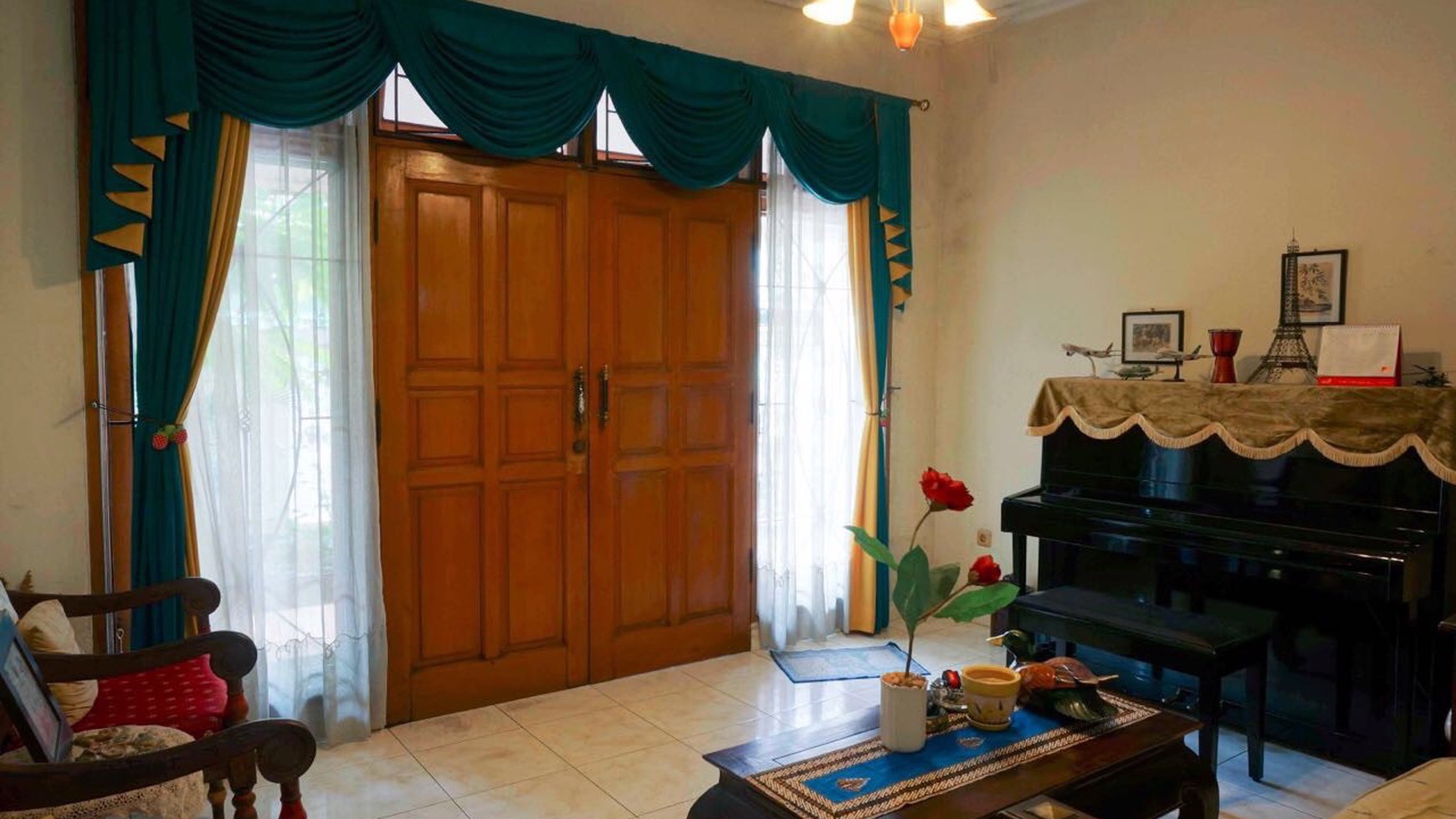 Dijual Rumah di Cempaka Putih jalan lebar 2 mobil