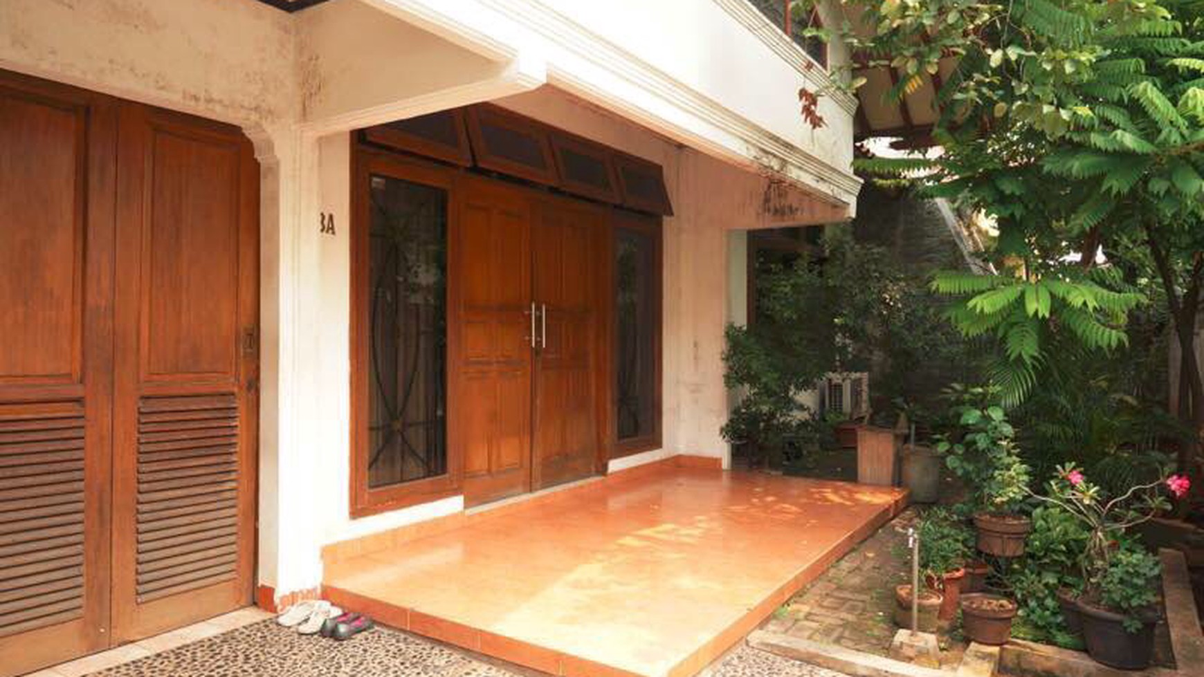 Dijual Rumah di Cempaka Putih jalan lebar 2 mobil
