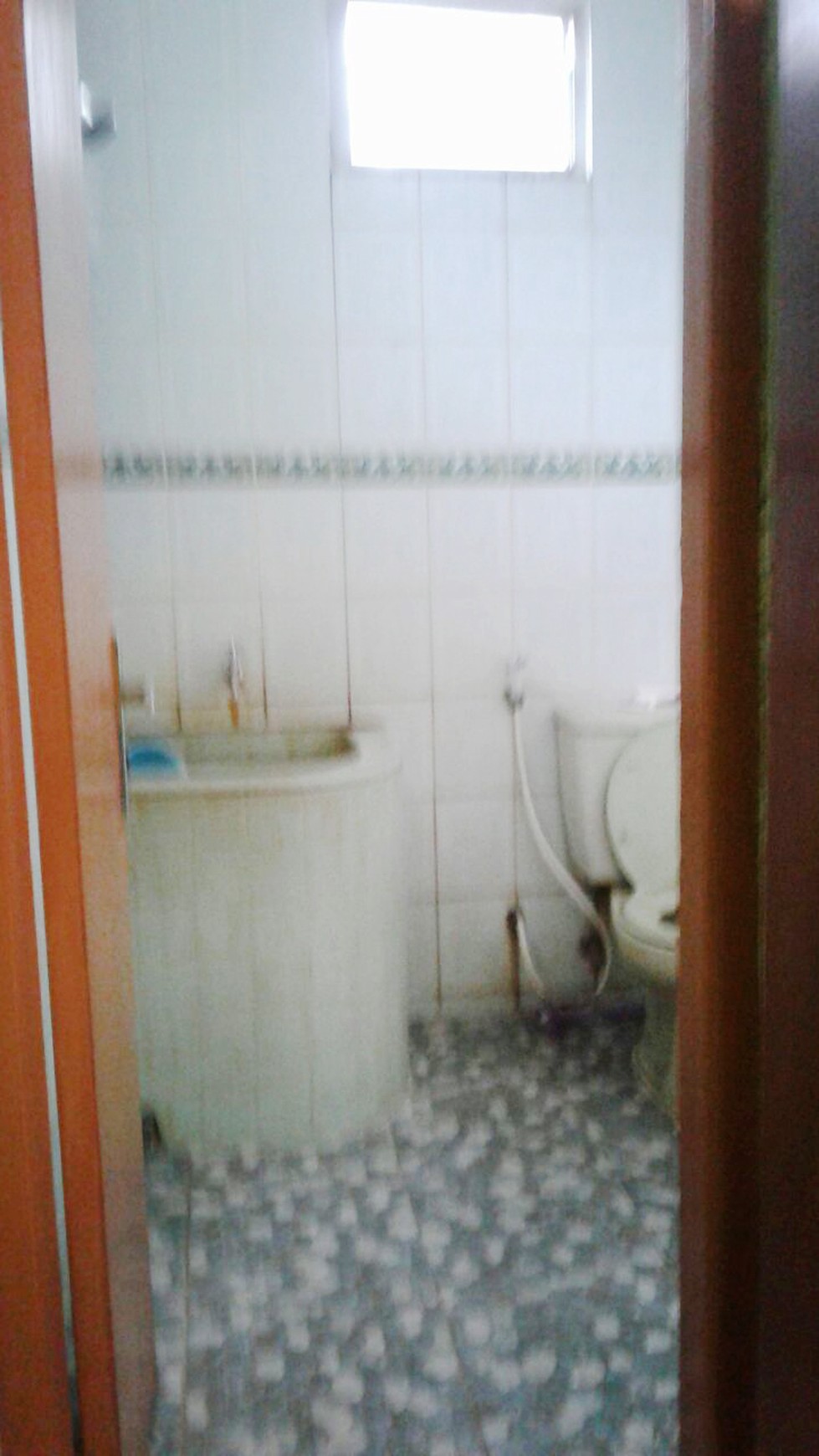 Rumah dijual nyaman, aman, lokasi sangat strategis, dekat dengan stasiun sudimara.