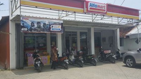 Toko Alfamart siap operasi... Nol Jalan
