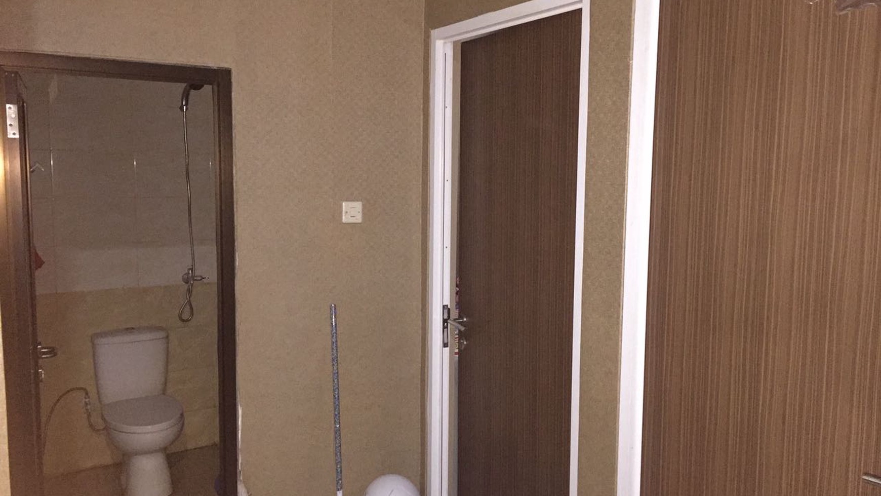 Dijual Rumah di Cluster Grande Karawaci - Binong, Karawaci