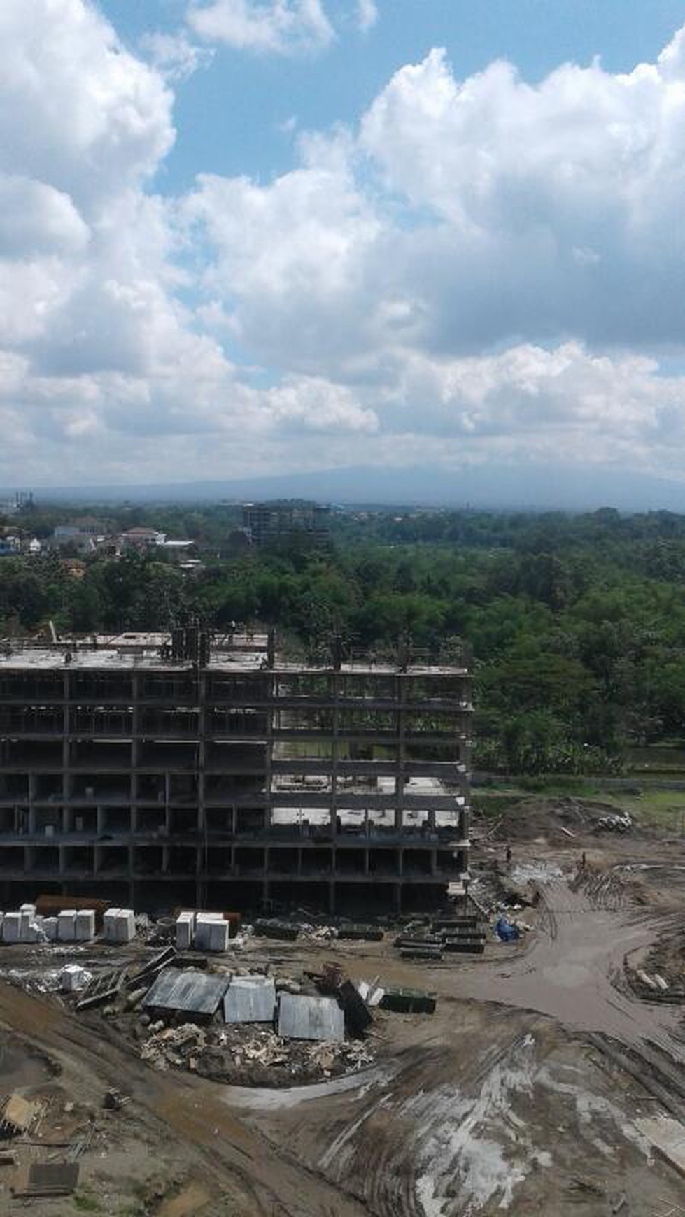 APARTEMEN MALLIOBORO CITY, CATURTUNGGAL, DEPOK, SLEMAN