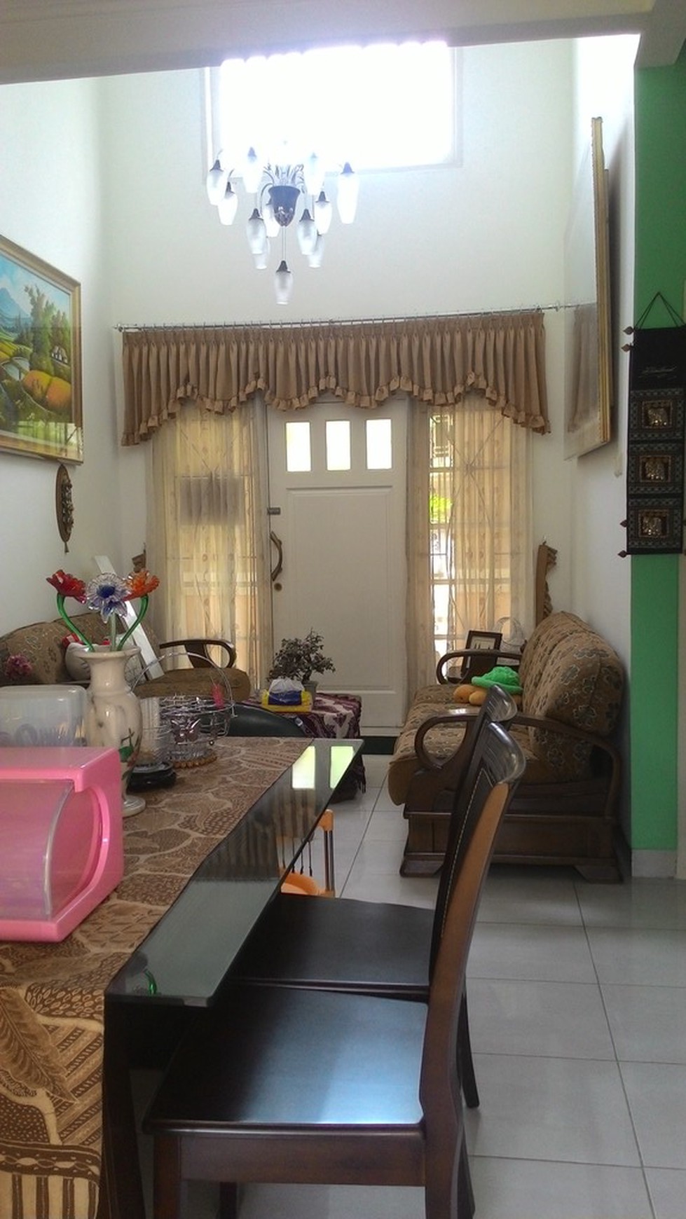 Dijual rumah depan taman, lokasi terdepan, harga nego abizz...