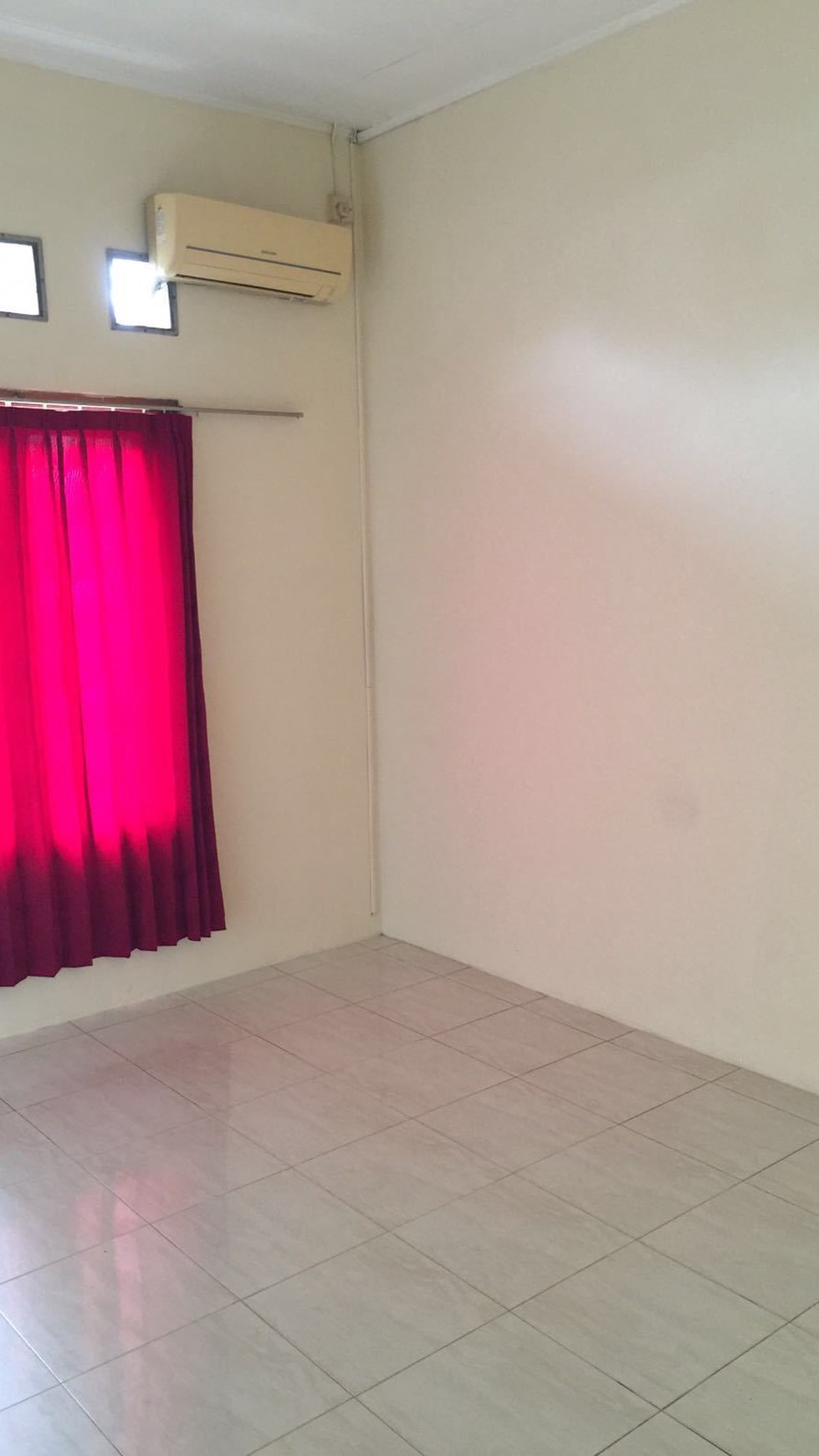 Rumah siap huni di sektor 5 Bintaro Jaya