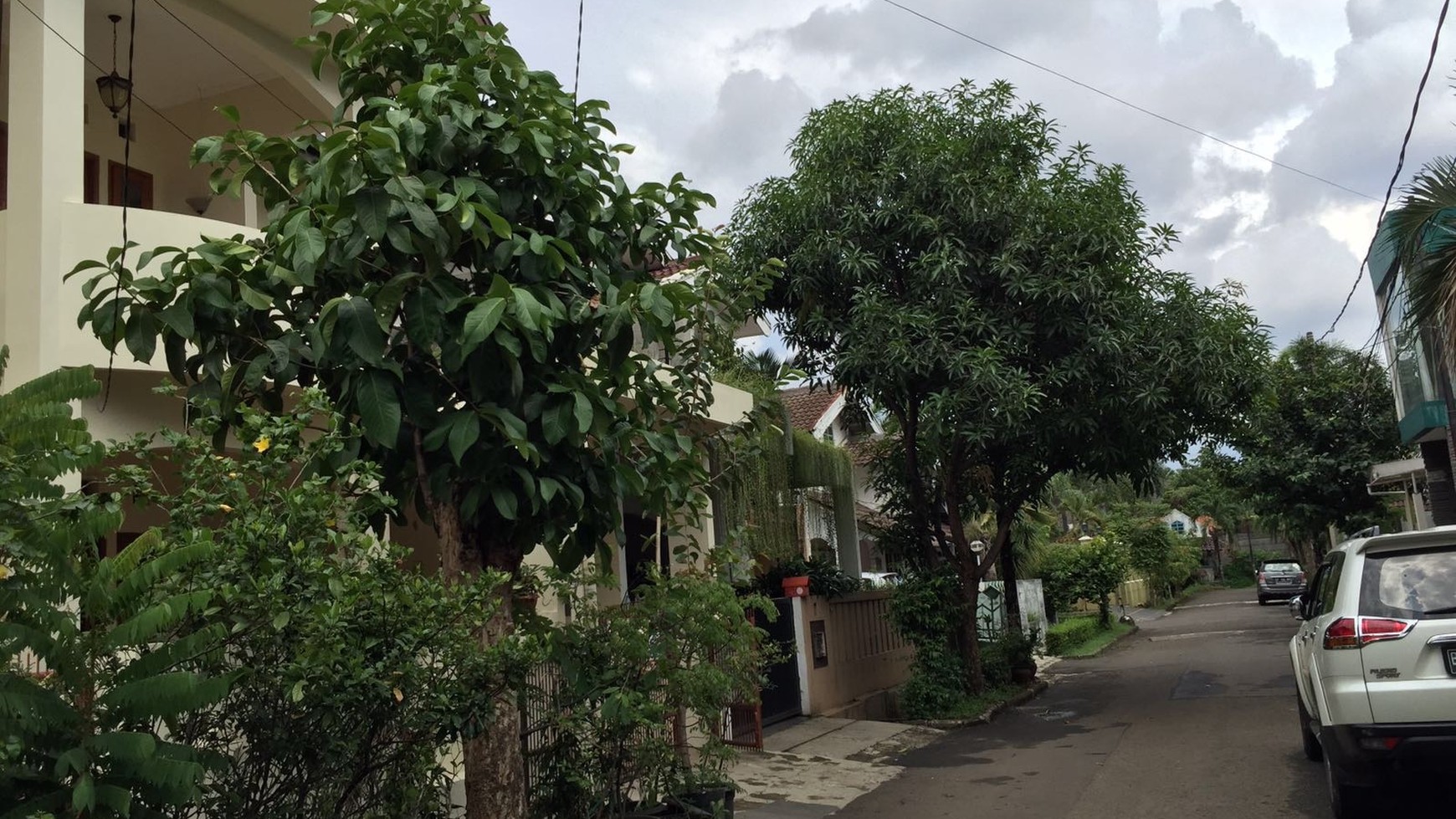 Rumah siap huni di sektor 5 Bintaro Jaya